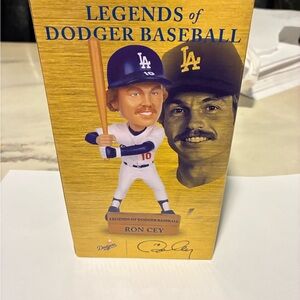 Legends of Dodger Baseball Bobblehead - Ron Cey